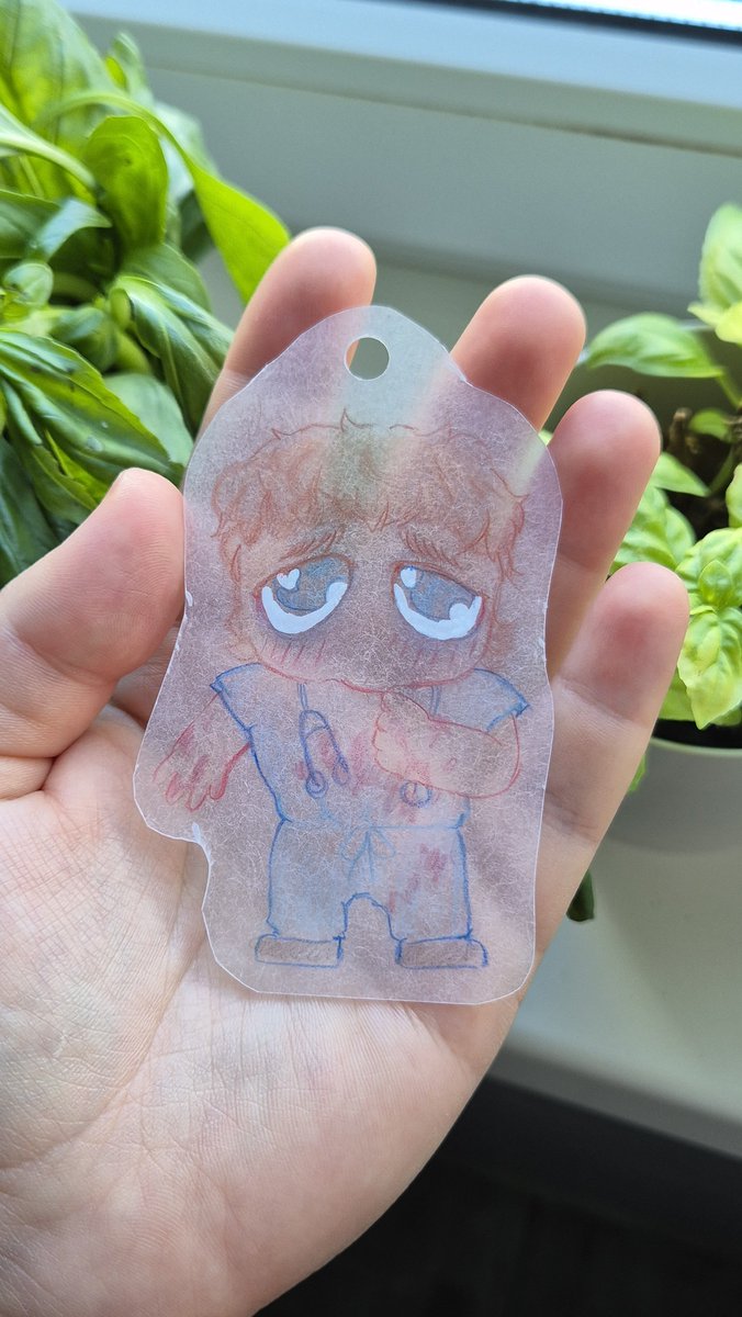 KesselShpil's tweet photo. Made a Whitaker keychain from shrink plastic HE'S SO SMALL https://t.co/Lcidh5QzL2