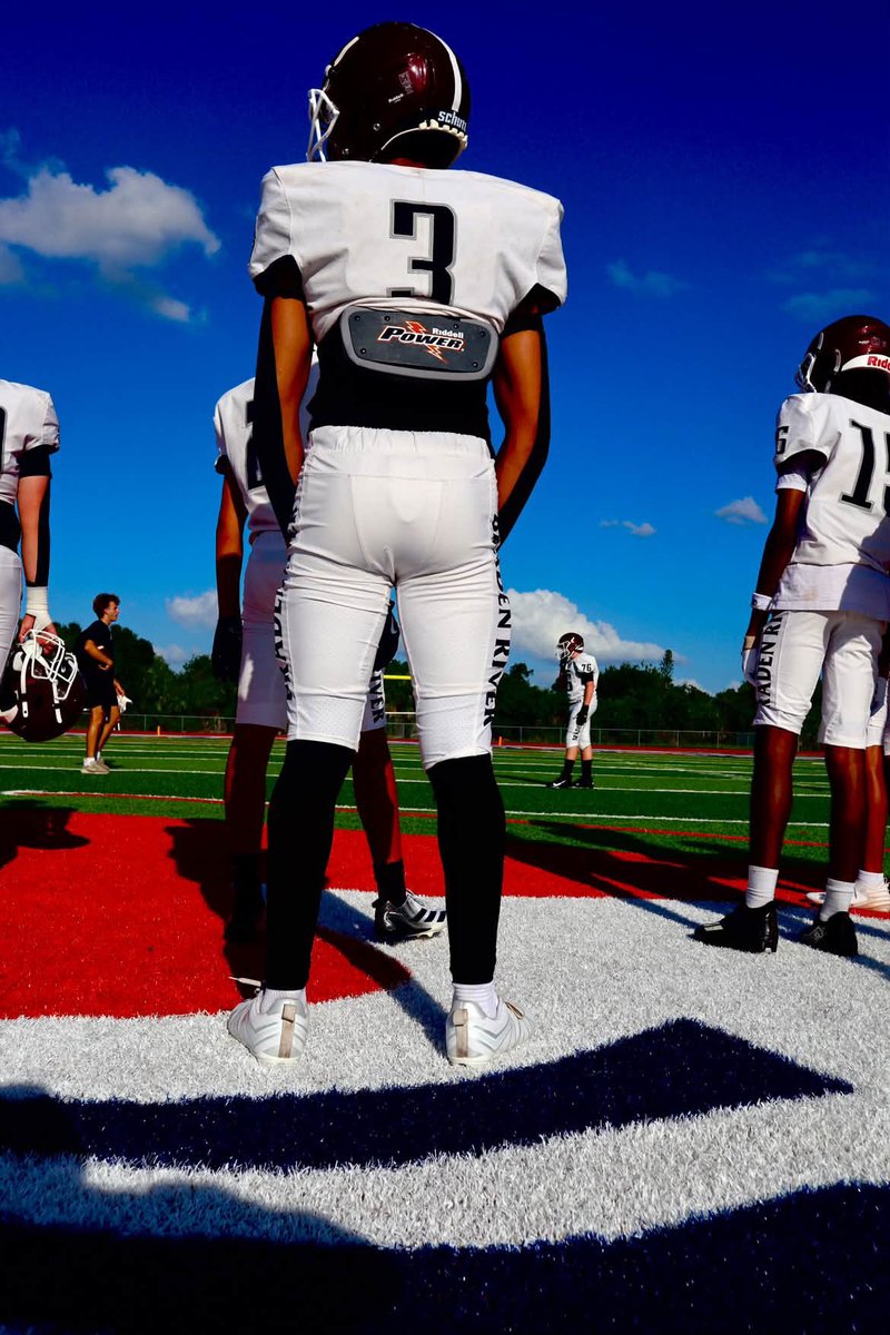bobbymwilliams's tweet photo. They didn’t see this coming!
#football #QB https://t.co/sEHeXeXaSv