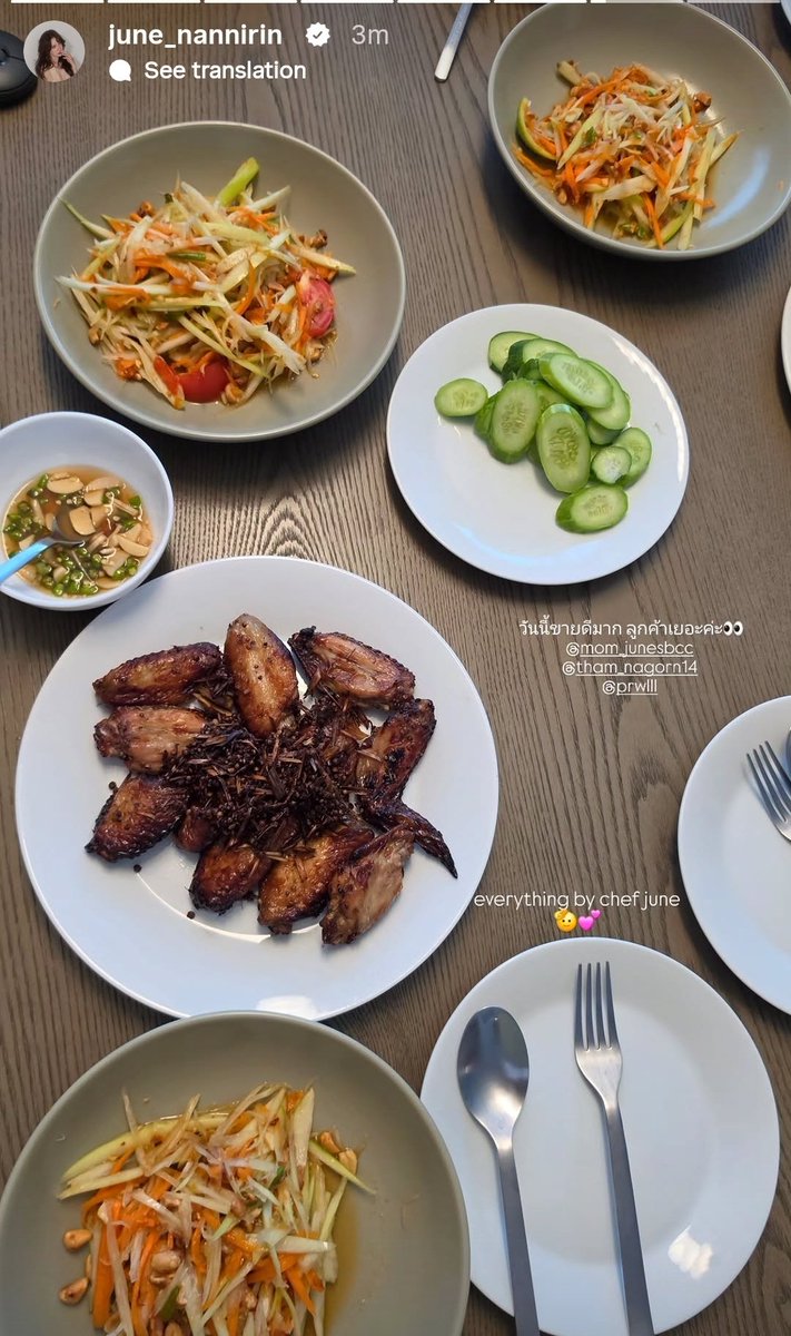 Mameaw1806's tweet photo. ไม่ ชั้นไม่ได้คิด��ะไร
ไม่จริง ชั้นไม่ได้คิดอะไรทั้งนั้น
บ้าหน่าแก ชั้นเปล่า https://t.co/mFVBuenCSP