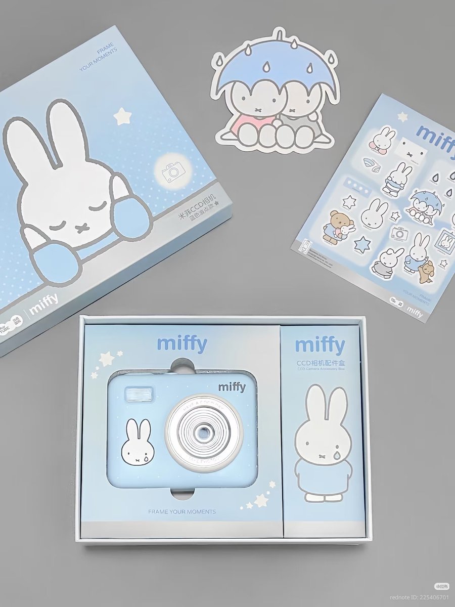 cuteusefulstuff's tweet photo. YA AMPUNN... 
INI SIH LUCUU PARAH DAN SUPER GEMESSIN BLUE MIFFY CAMERA 🐰🩵 SUMPAH CAKEP BANGETTTT 
NAKSIR BERAT 😭🫶 SO PRETTY 📷🩵 https://t.co/cFj2E5Obkx