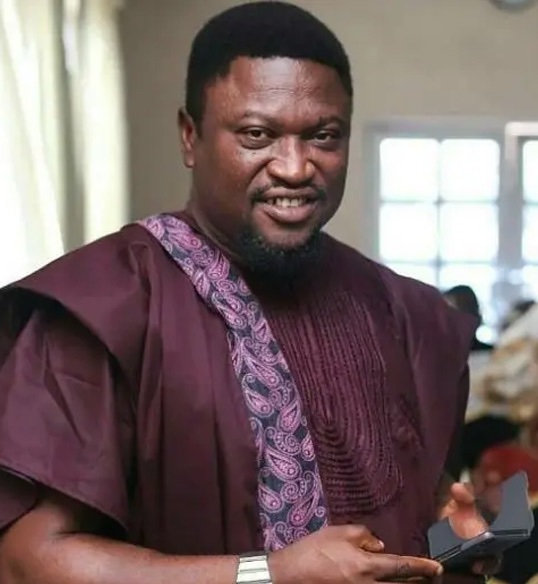 yabaleftonline's tweet photo. “Jesus is real. There’s nothing He can not do. Do not wait to have a problem before acknowledging Him.” — Nollywood actor, Femi Branch https://t.co/ERyPdT4yTT