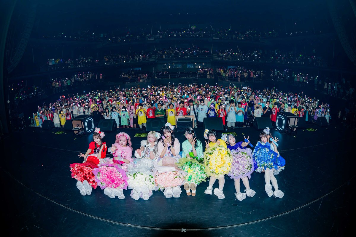 Yoruamiofficial's tweet photo. .                   2026.09.15
     ✨️🚂Summer Tour 2026💨✨️
☀️NIGHT DAYLIGHT TOUR FINAL🌙
      〜ここで僕らは煌めき続ける〜

あの時より進化したテーマパークは、更なる場所へ。
最高峰のテーマパークに眠れぬアナタをご招待✨️

 #よるあみ https://t.co/5j9yMoi3XC