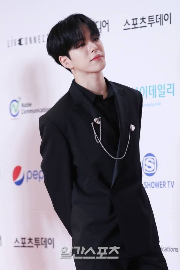 _chxpjw's tweet photo. ฉันคิดถึงอะไรแบบนี้ แจฮยอกหล่อแตกแตนมากนะ😫😭 https://t.co/gPoAHdaDLV