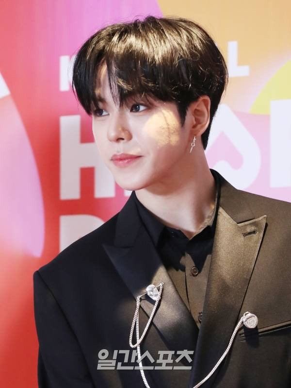 _chxpjw's tweet photo. ฉันคิดถึงอะไรแบบนี้ แจฮยอกหล่อแตกแตนมากนะ😫😭 https://t.co/gPoAHdaDLV