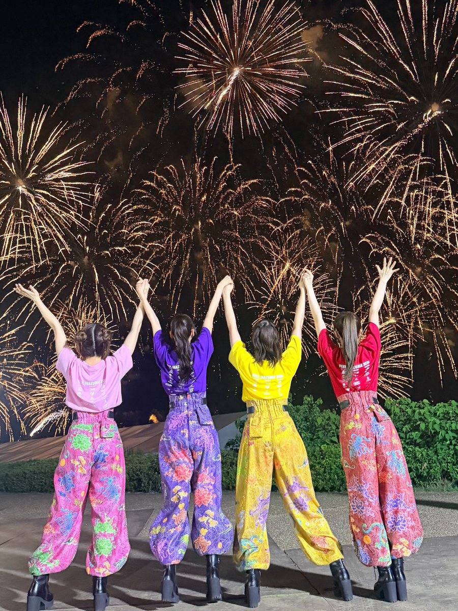 momowgp's tweet photo. まだ夏終われないのよ
もっとそれてくれないかねー
#フェストイナズマ
#RIJF2026 #ロッキン
#ももクロ https://t.co/atIIIKfgcJ