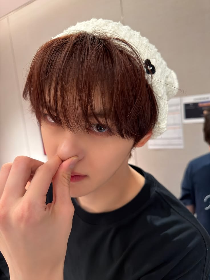 SugaryKevin's tweet photo. Gue harap RushingBloom berhasil jadi "rumah" kalian karena bikin kalian merasa happy dan terhibur walau emang cuma sesaat. Makasih sudah menyempatkan main kesini!! I LOVE YOU ALL... 💚

Kevin_Ganteng is signing out!! https://t.co/hFjW40jEjE