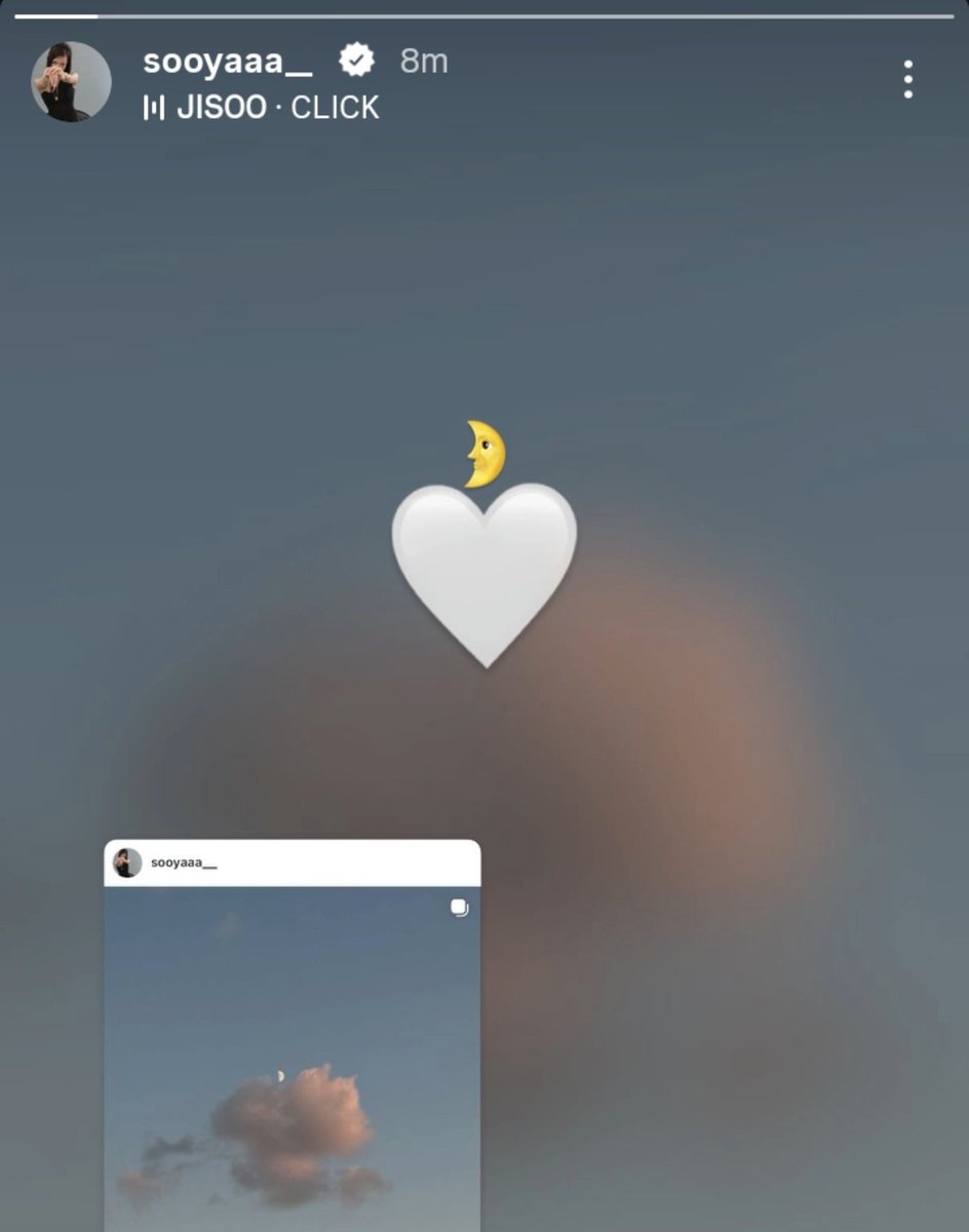 TheJisooBase's tweet photo. Jisoo continuously sharing the emoji of 'MOON' 🌙 on her Instagram story and post, seemingly hinting her new single. https://t.co/lcK6Wllhrb