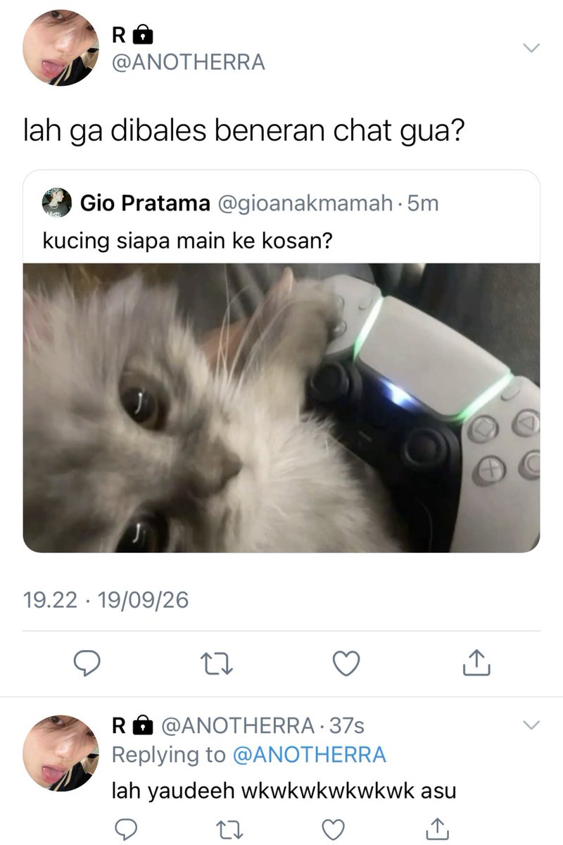 syadeeran's tweet photo. gionya nyerah udah capek cuk https://t.co/rUBcSEDWuI