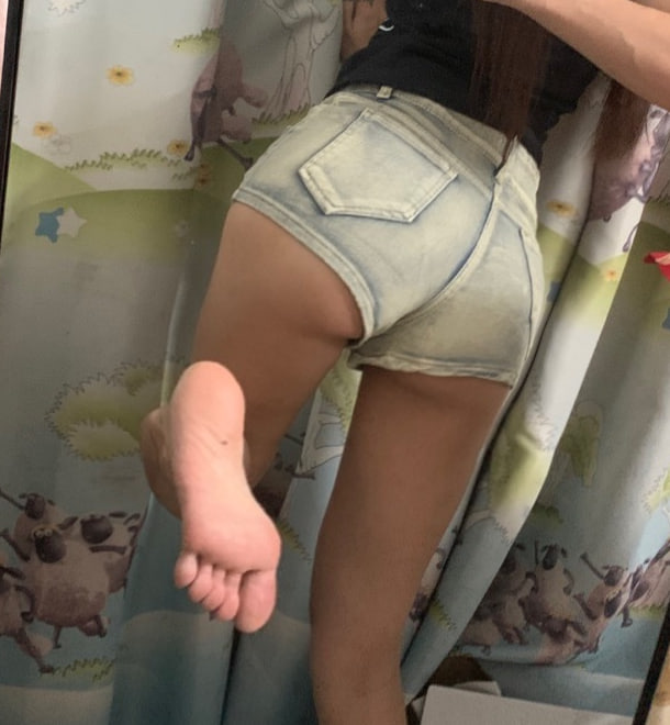 Brandon_246847's tweet photo. 在背后说我坏话的时候记得欣赏一下我的翘臀 https://t.co/wUP7y0pUQV