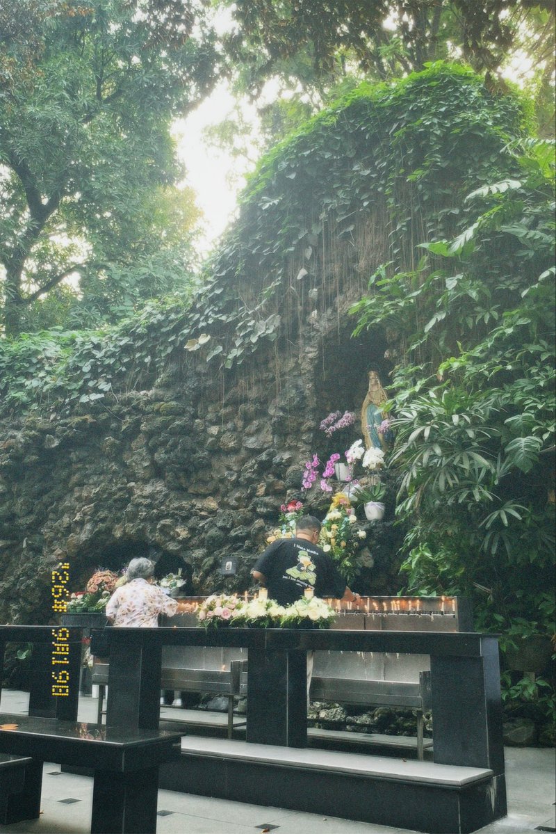mentengenjoyer's tweet photo. Katedral bersama dia yang terkasih pada hari ini. ❤️ https://t.co/UprvDtxJ1w
