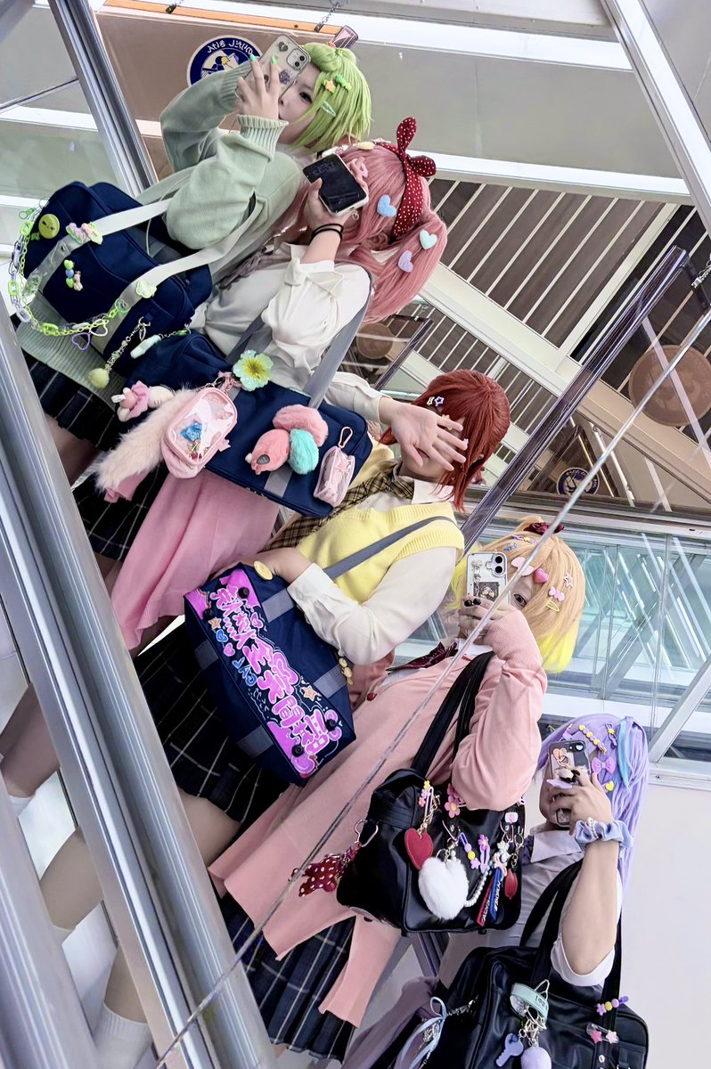 Inuya_chiko1's tweet photo. #サツコス

本日ギャルキューレ5人でおりました❗️
たくさんのお声がけありがとうございます🌟
データは5人のうちのだれかに DMにて送ってくださいますと嬉しいです🙇🏻‍♀️
5人で回れて楽しかった❗️お疲れ様でした🌟❗️ https://t.co/W3qH9rruoO
