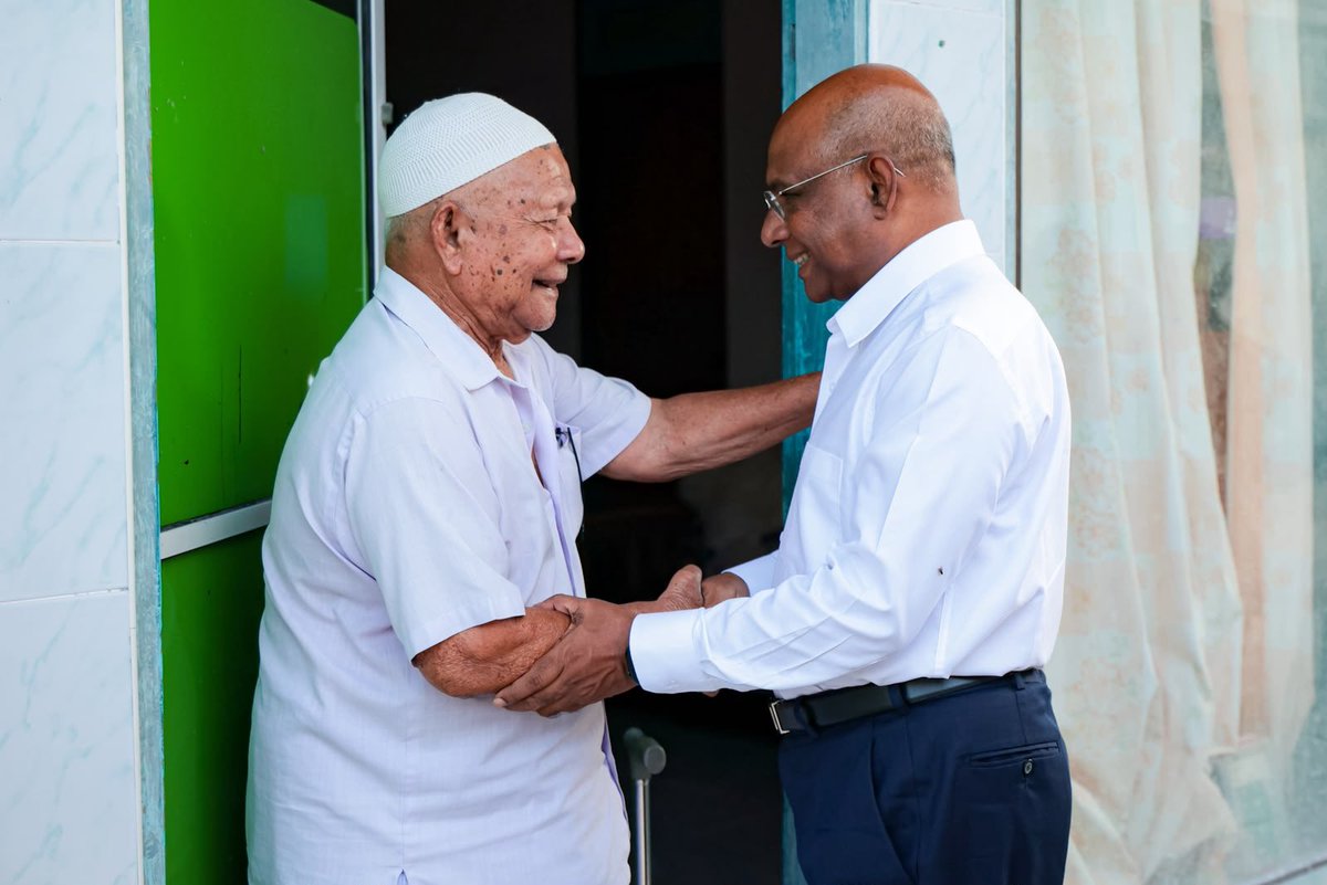 adduXfiles's tweet photo. LIVE | 
K Guriadhoo Dhairaage iss rahvehinge Ekuveriyya Top Maldivian diplomat @abdulla_shahid 
#Shahid2028
#FudhuntheriDhivehiRaajje https://t.co/VSlSyqwBL1