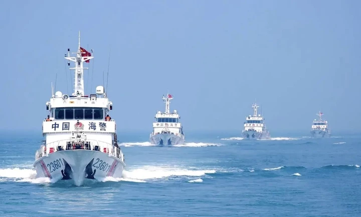 RobertCDufrene's tweet photo. Philippine Ship Collides with Chinese Coast Guard Vessel Again: First Running Aground, Then Staging a Collision, Marcos’s Reckless Calculations https://t.co/bn8HLL55ya