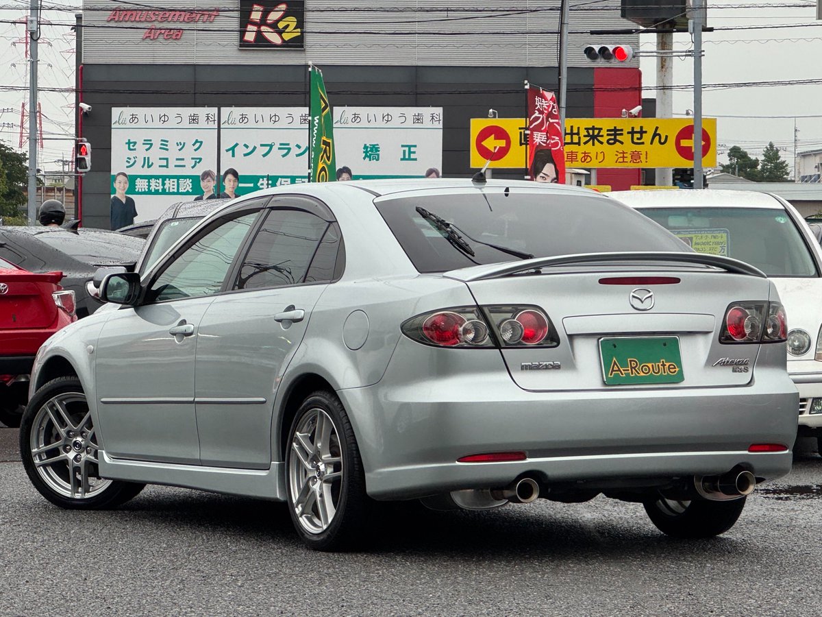 Aroute_3410022's tweet photo. アテンザ 23S
5.4万km
後期!
希少色"シルバーコントレイルメタリック"!
5ZIGENデュアルマフラー!
マツダスピード ENKEI製17インチAW!
内外装とっても綺麗なGG3Sです。
軽いボディによく回る2.3Lのエンジンはかなり面白いです。
#GG3S #アテンザスポーツ https://t.co/jLQYvuHZuH