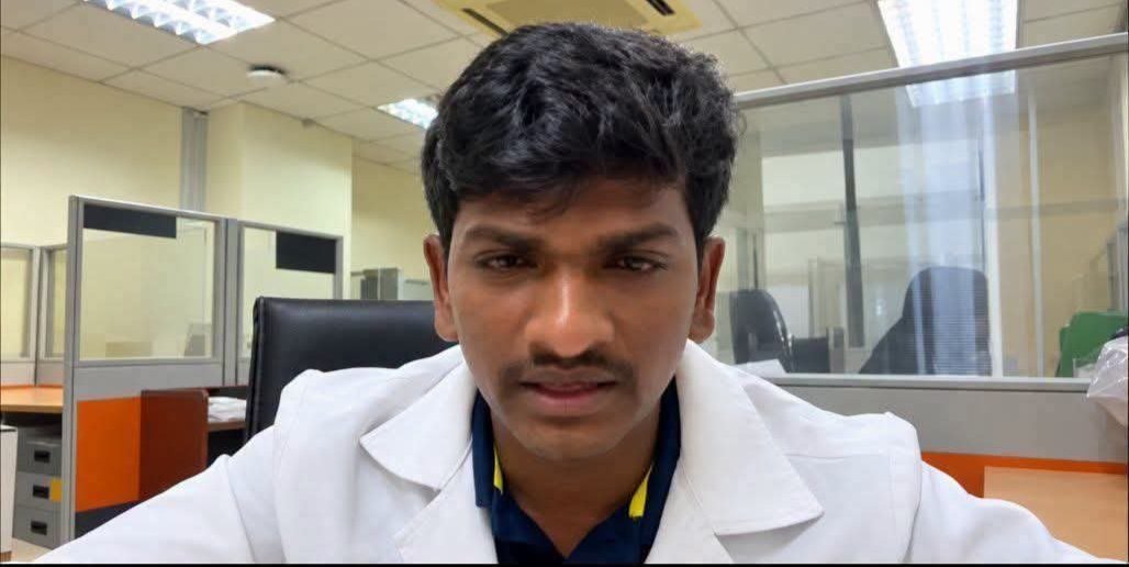 098765mani's tweet photo. இரண்டு தனித்தொகுதிக்கு இடைத்தேர்தல் நடக்கப்போற சரியாண நேரத்துல சாதிய வச்சி ஒரு அரசாங்கத்தையே ஏமாத்தி 24லட்சம் வாங்குறான்னா பலே ஆளுதான்டா..

திமுகவுல மாவட்ட செயலாளர் ஆகுறதுக்கு அத்தன தகுதியும் இவனுக்கு இருக்கு👌👌 https://t.co/9JGL5dt6Sp
