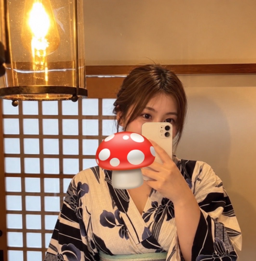 aoi_shinsen's tweet photo. ママと近場の温泉旅行♨️🍄
可愛い？？🥰🍄笑 https://t.co/2luQbAnqPX