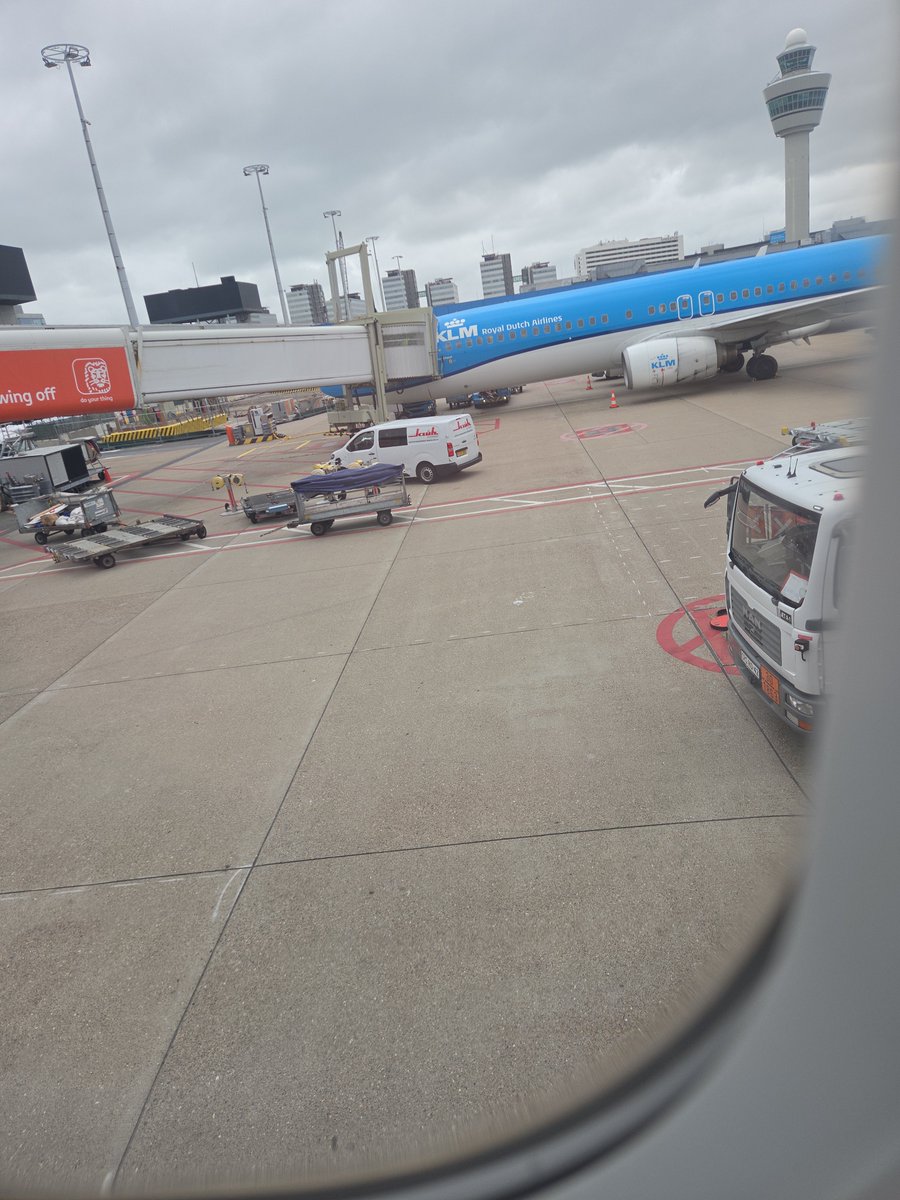 mobinaut's tweet photo. stuck on the ground because the f..ng @Schiphol has another deaily problem with staff and contractors. This time, after security chaos..with their fuelling ground operations. What a nightmare this airport. Only asking for taxes n money but servjces suck. Avoid as much as possible https://t.co/ThxzOp4zQt
