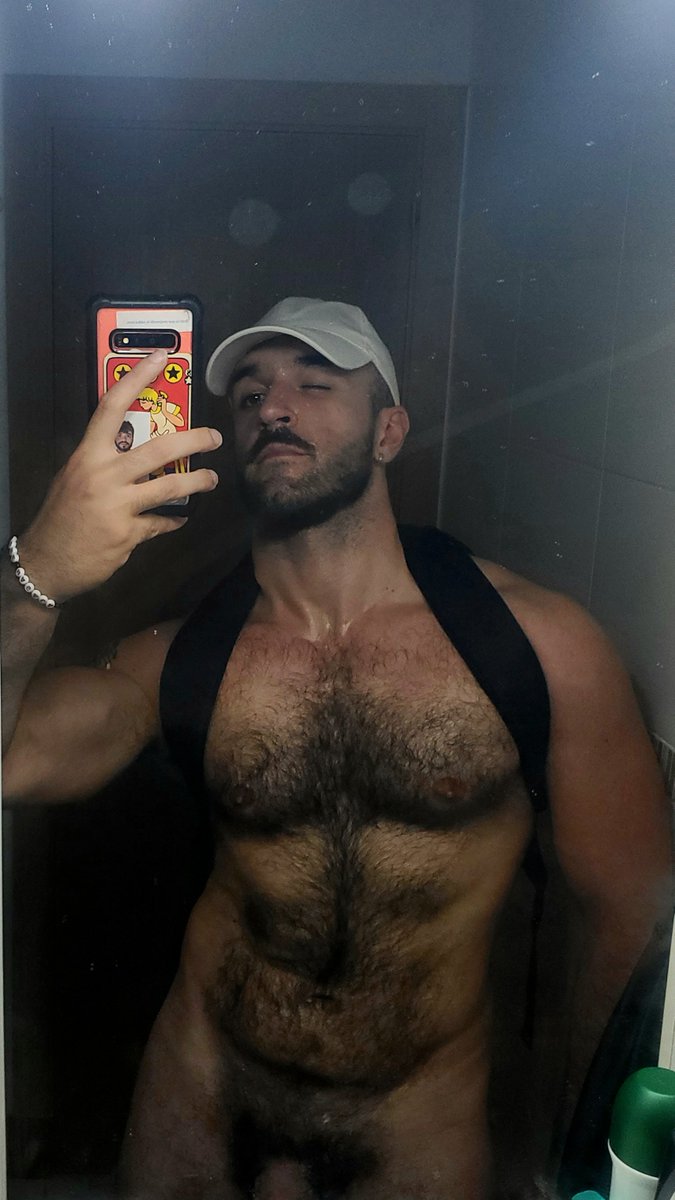 Frantastic_fox's tweet photo. Still sweaty 💦 https://t.co/Ge6EOi6KLV