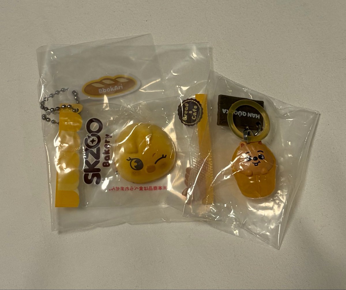 cat04cat03's tweet photo. Stray Kids スキズ　交換　ガチャ　スクイーズ　めじるし

譲　ハン　フィリックス

求　アイエン

京セラ手渡し希望 https://t.co/ESE0LQT8jt