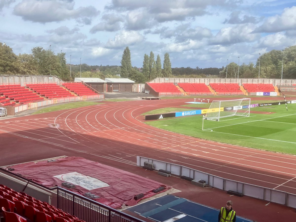 BernieFriend38's tweet photo. Subbuteo stadium 🏟️🦐💙⚽️ #southendunited #shrimpers #gatesheadfc #theheed #subbuteo #nationalleague #properfootball https://t.co/8vaTV7LsAA