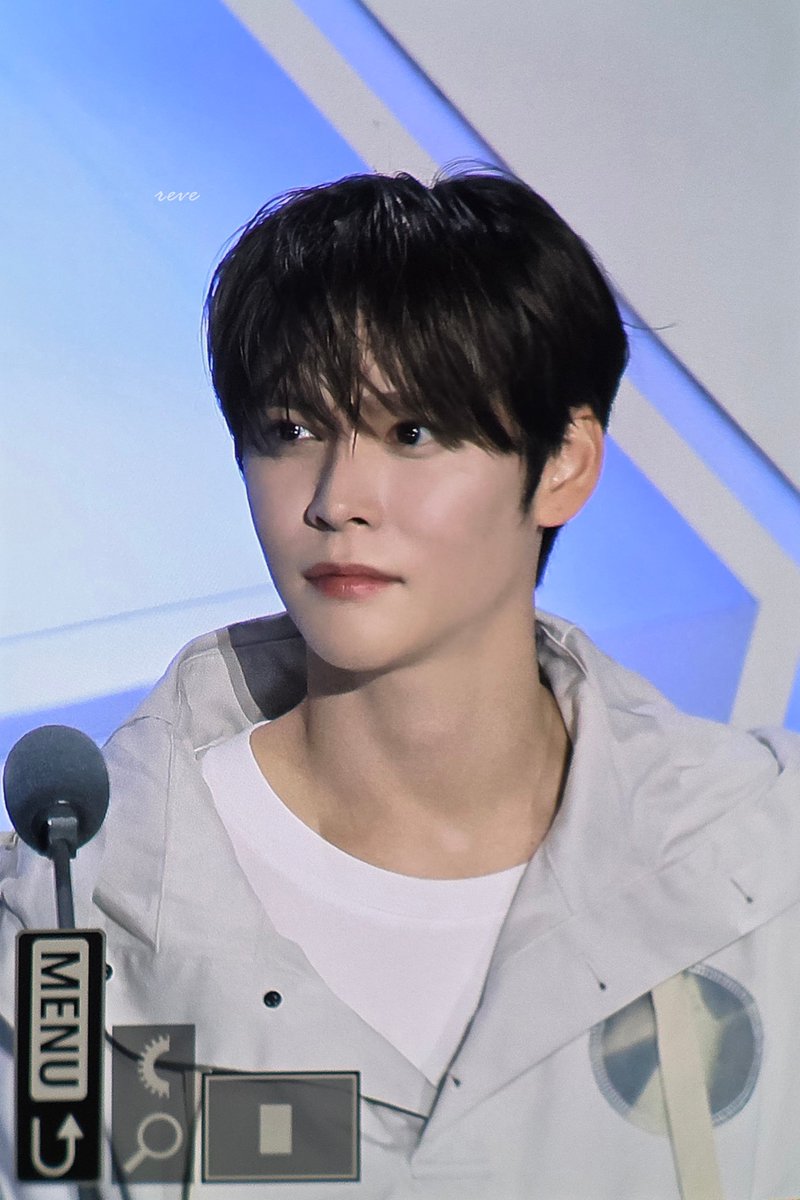 reve_es's tweet photo. 260919
#RIIZE #EUNSEOK #은석 https://t.co/eo9iD351AO