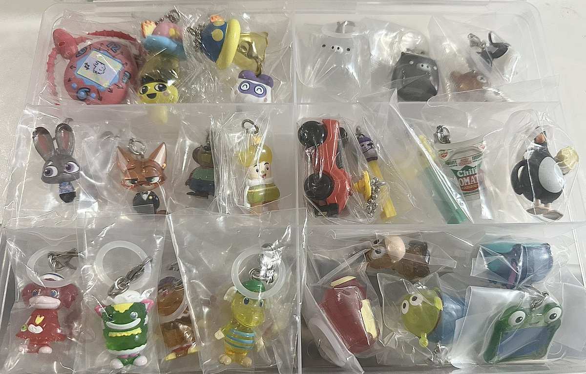FU10_22's tweet photo. めじるしアクセサリー
郵送でまとめて交換出来る方大歓迎です。

【譲】写真
【求】ご提示ください

たまごっち ズートピア トイストーリー
ツムツム https://t.co/VtLIGgUbco
