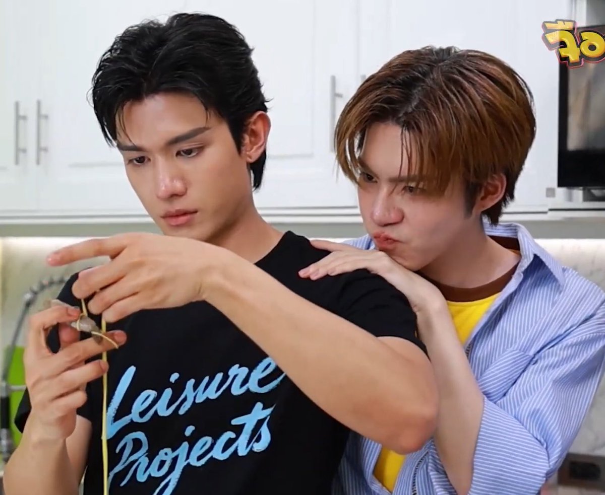 babiisamitanund's tweet photo. สรุปภาพรวมหาทำอีพีนี้

มีเด็กให้กำลังใจพี่เค้าคับ 
กุ้งโสร่งทำยากคับ 
แต่สำหรับพี่เน็ตคงไม่ยากแล้วคับ 
กำลังใจดีคับ
เน็ตเจเจโคดน่ารักเลยคับ
น้องเจเจขาวสว่างสดใสมากคับ
หวานคับ
เขินคับ
เน็ตเจเจชอบกันแน่นอนคับ

#หาทำxเน็ตเจเจ
#NETJJ #netsiraphop #jj_rcp ✿˚⊹ 🖤🥕 https://t.co/wmhZLeq4rL