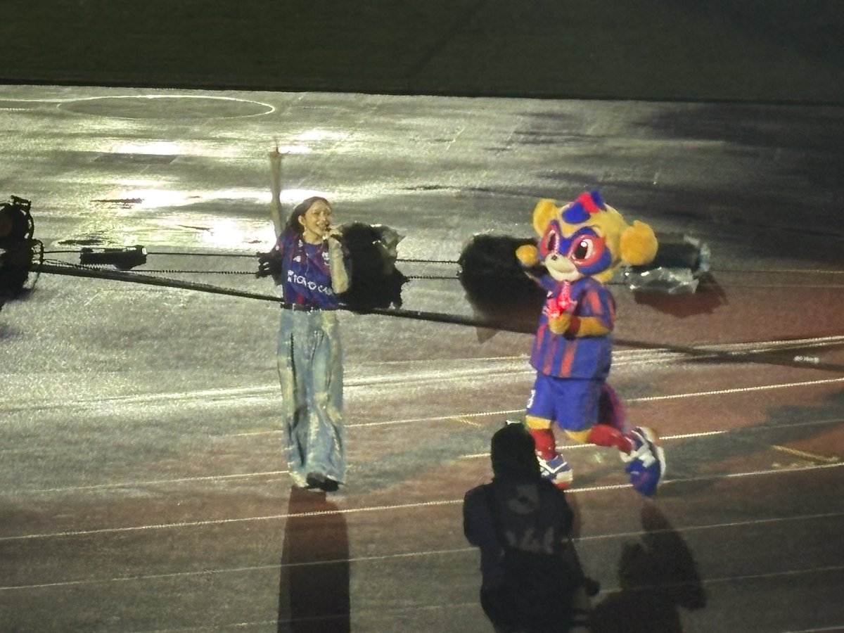 osa8628's tweet photo. ゴマキトーキョー🔵🔴
テレビでは見たことあるけど、歌っているところ初めて見た。 https://t.co/z9LoGluxeE
