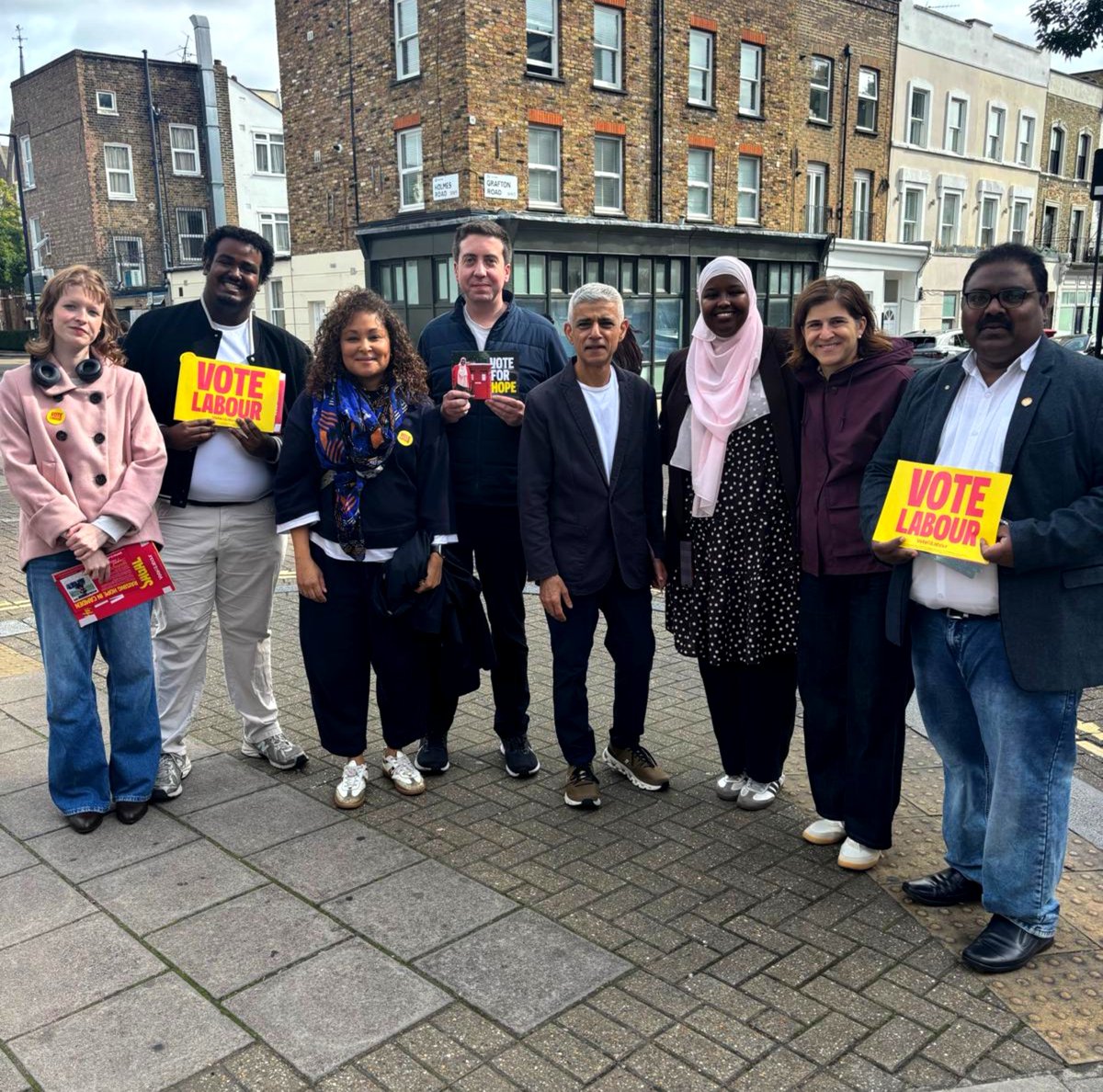 SadiqKhan's tweet photo. @Sagal_AW @LondonLabour @LiamConlon2 @CamdenLabour Great to join teams out speaking to local residents across Camden. 

Vote @Sagal_AW, vote hope ❤️ https://t.co/hKrk96ACIZ
