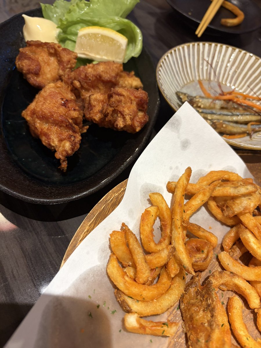 kuma1214's tweet photo. 本日の唐揚げ https://t.co/NCp2l2hGnN