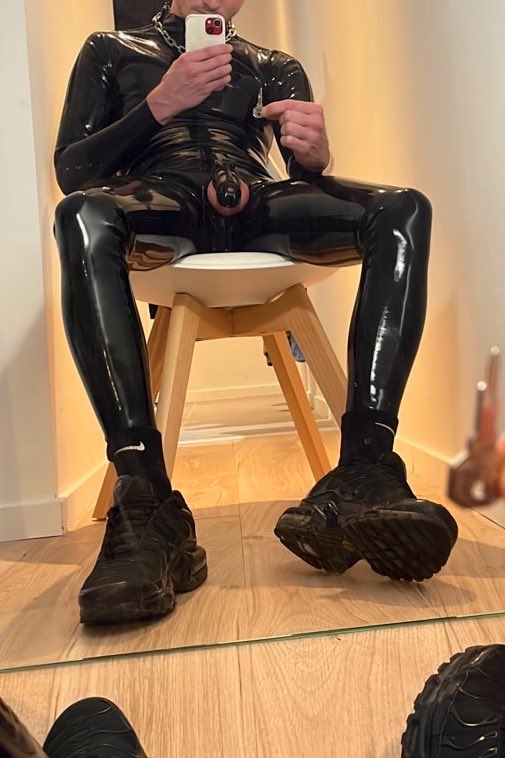 kinkyfrenchboy9's tweet photo. https://t.co/7W5gY25YUC