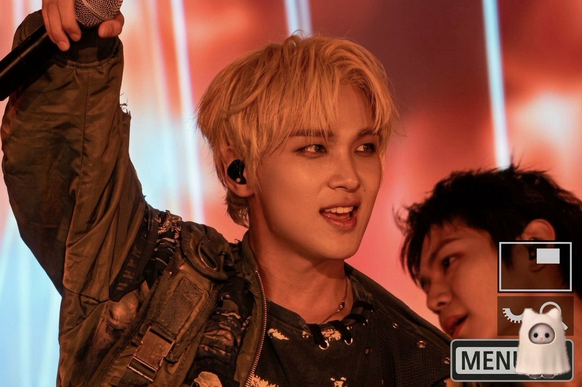 cat_bears2's tweet photo. 260919 THE RED LINE #해찬
🫶

#NCT #NCT127 #엔시티127  #HAECHAN https://t.co/Bp58TjnkRg