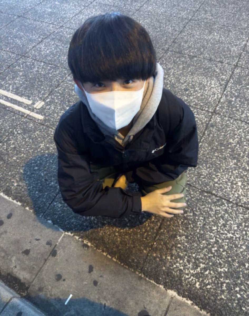Jaio_24's tweet photo. 捨てられた！！ https://t.co/PkCfpIV48p
