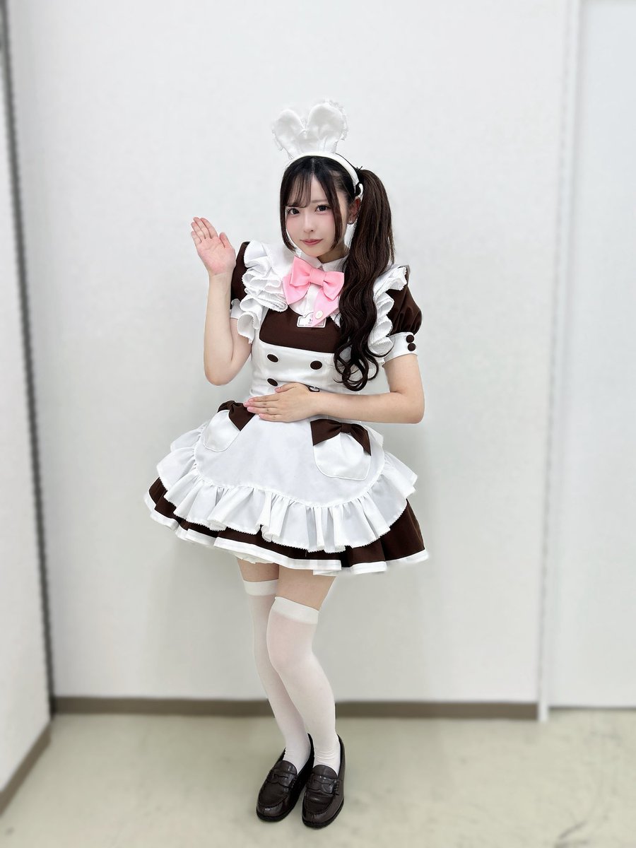 maid_ume's tweet photo. 最後の正メイド服でした♥️ https://t.co/9JVw8huT8K