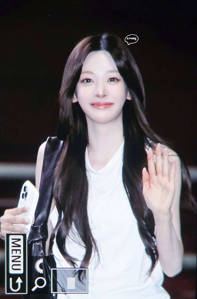 foxxseeun's tweet photo. 20260919 세은 ICN 출국
밤에도 미모가 환하게 빛나네~~💓💓
#스테이씨 
#STAYC
#세은
#Seeun https://t.co/yfWJk9M0Jo