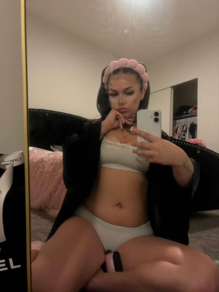 Keilaniixxlnp's tweet photo. I’m available for FaceTime
Telegram https://t.co/WMwmvvWBgo
#StateSenate #NortheastPhiladelphia #northeastphilly #timeforchange #Philadelphia #phillies #nsfwtwt #wlw #horny #moan #nsfwtwtًً https://t.co/qig4thqrgC
