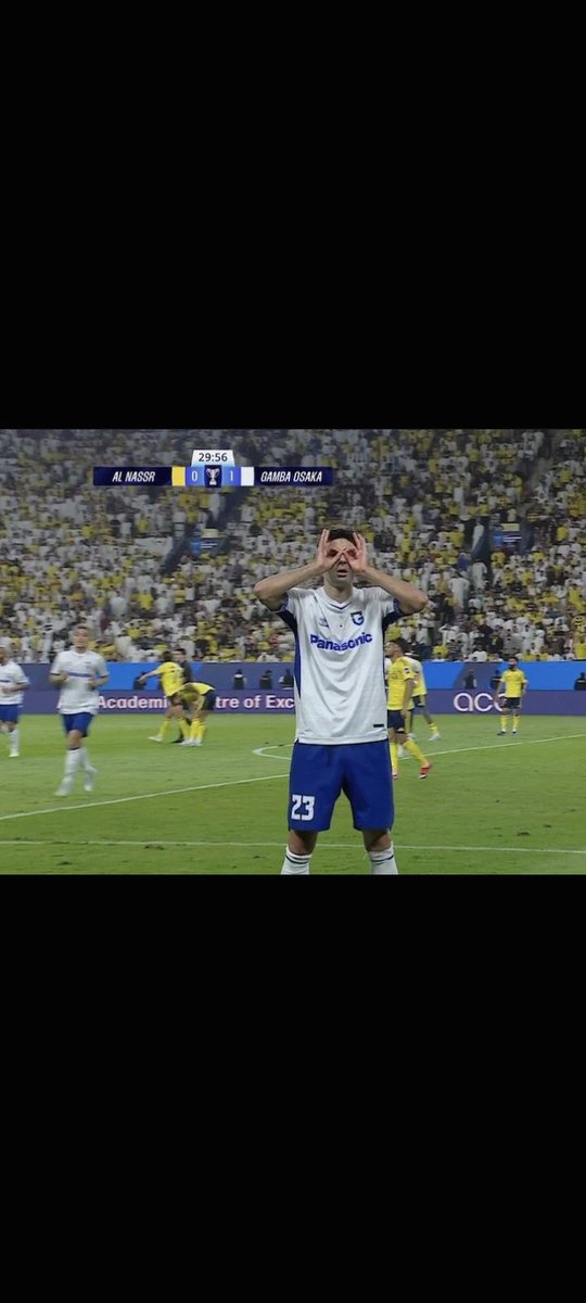 a7y_il's tweet photo. @NFCnfc_nfc @ALAHLI_FC يا فقراوي ذا وش 😹😹🤣 https://t.co/qNA0CVWTXD