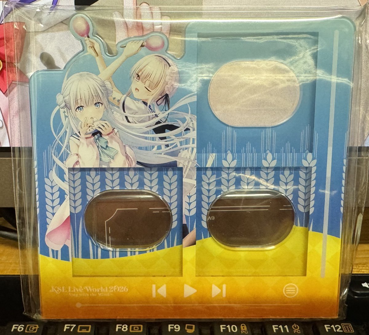 468naruse's tweet photo. 蒼の上半身アクスタ届いた
識とKSLのアクスタも一緒に買った https://t.co/tCCneWyFqc