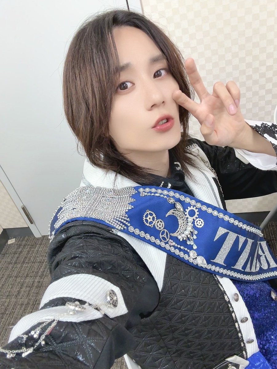 aono_ReL's tweet photo. 大阪撮影会ありがとうございました！🐙
5周年迎えても、こうして会えるの嬉しいね、、

6年目もよろしゅうお願いします！おおきに！ https://t.co/ypKUqKWUaG