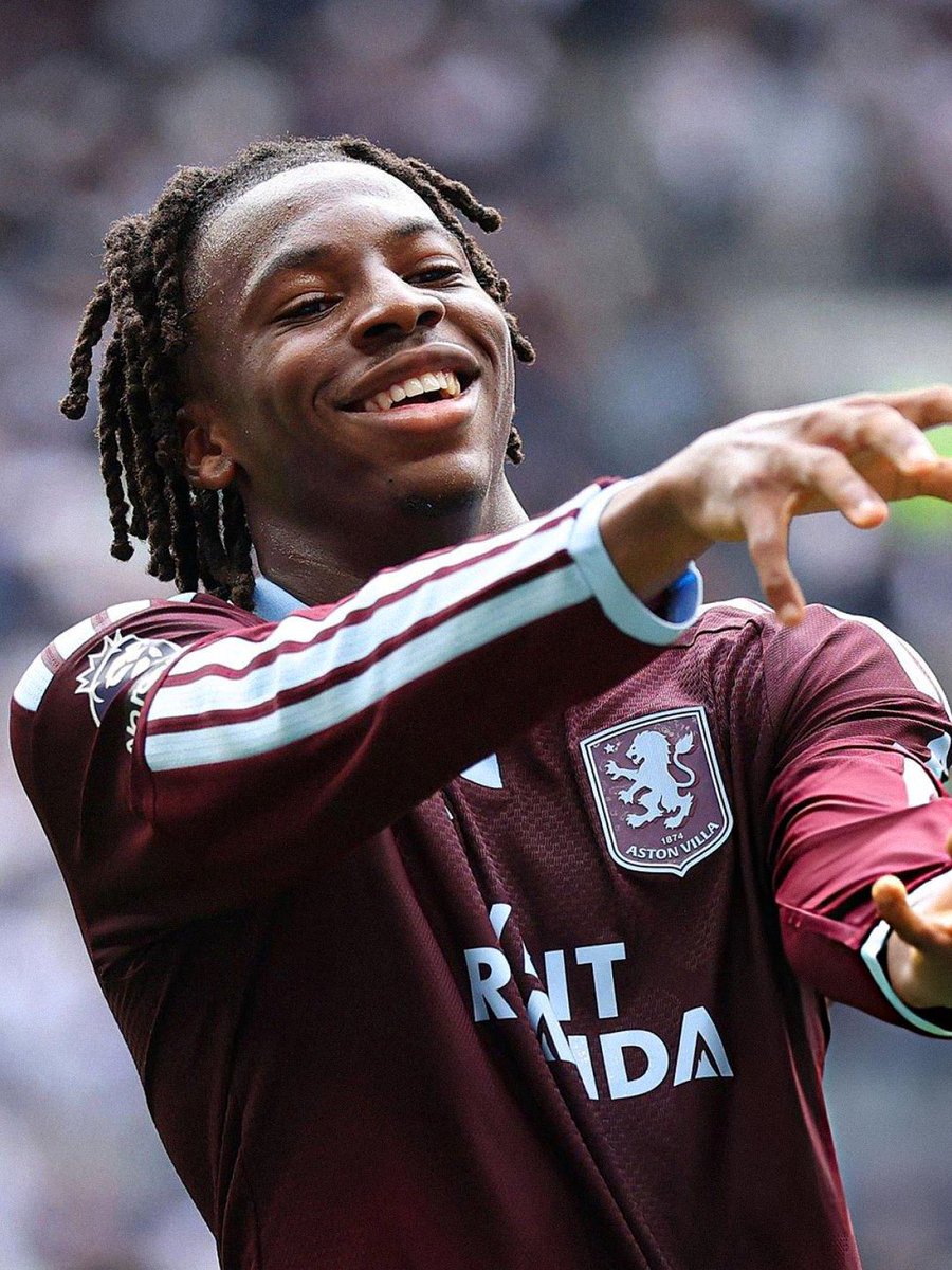 RisingBallers_'s tweet photo. Johan Manzambi… first start, first goal for Aston Villa to give them the lead against Tottenham… Just 20 years old and already making an impact. Off the back of an elite World Cup, where he bagged 3 goals and 2 assists in 4 games, Manzambi is back from injury and ready to cook again. 😮‍💨

Villa signed him from Freiburg this summer for around £60m… and I can’t lie, this feels like just the start for him. Keep an eye on Manzambi this season. 👀🫡