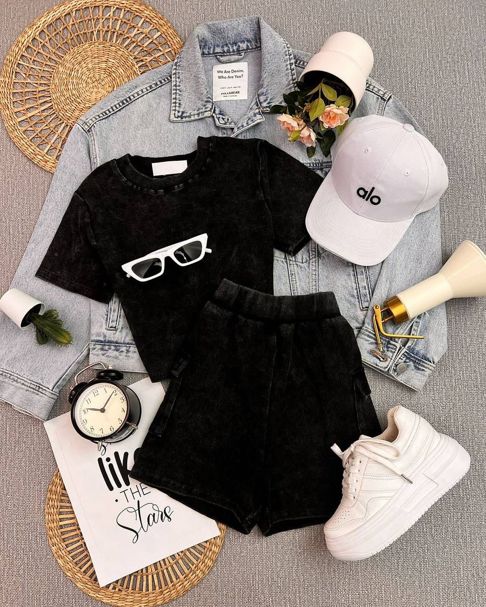LesRibbink's tweet photo. Te invitamos a unirte a nuestro grupo mayorista Caprichosashop. Ven y sé parte de él. WhatsApp: +57 3158976479. Instagram y Facebook: Caprichosashop. https://t.co/miG9xjPays