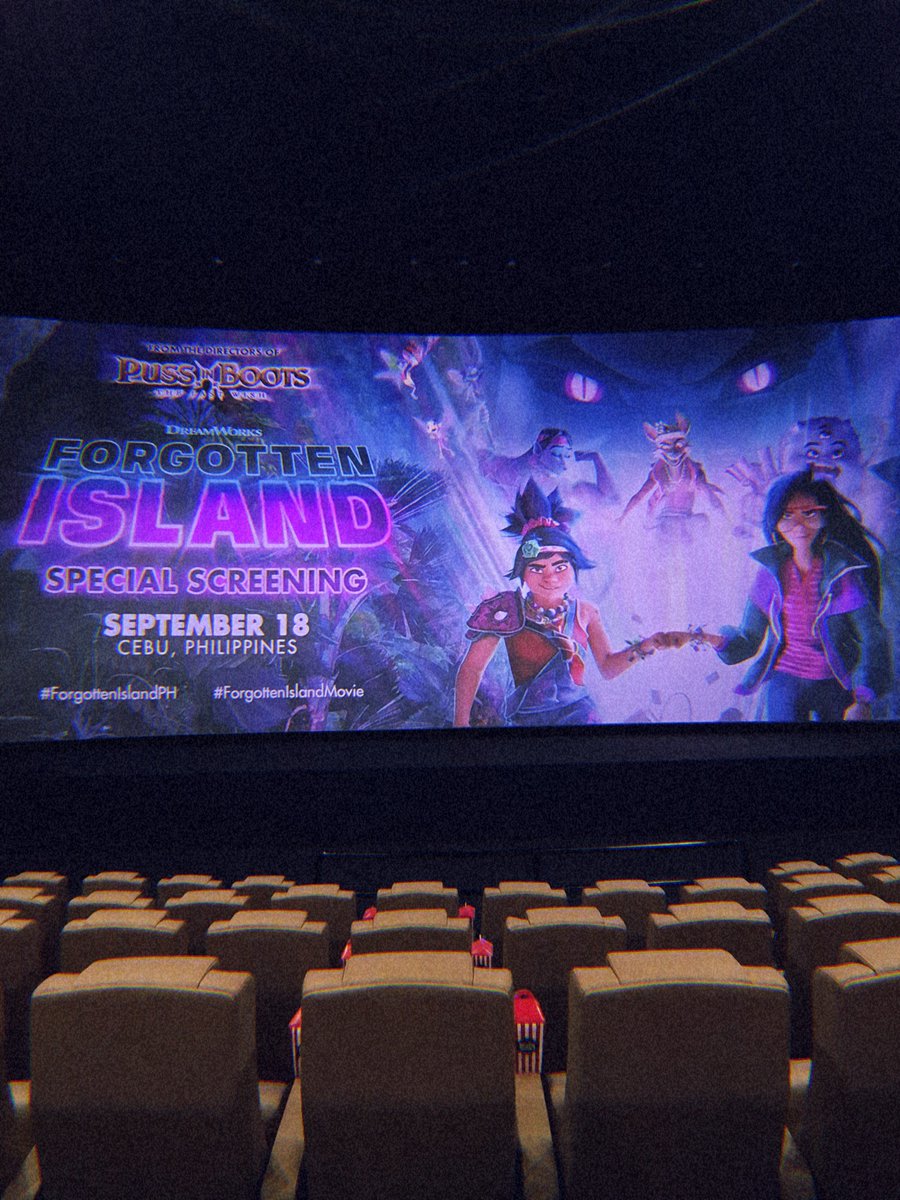 jayrdapopjourno's tweet photo. Iñego and Paula were some of my close friends in Cebu who helped me not get homesick as that Pinoy kid who grew up overseas. I had to bring them as my companions to this special screening of #ForgottenIslandPH. 

Thank you @universalpicsph and @ayalacentercebu for inviting me! https://t.co/sUVLkIxxzW