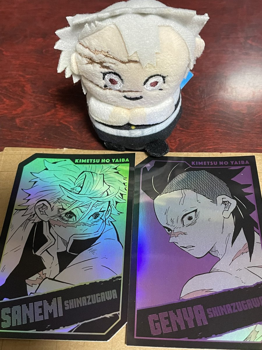 sane8_gen8's tweet photo. 何が凄いって、ホロカードコレクションよ💦💦裏側、なんですかっこれっ💦💦吐血したじゃないですか‼️✨✨(✽´ཫ`✽)✨✨ https://t.co/uvXsL0oY75