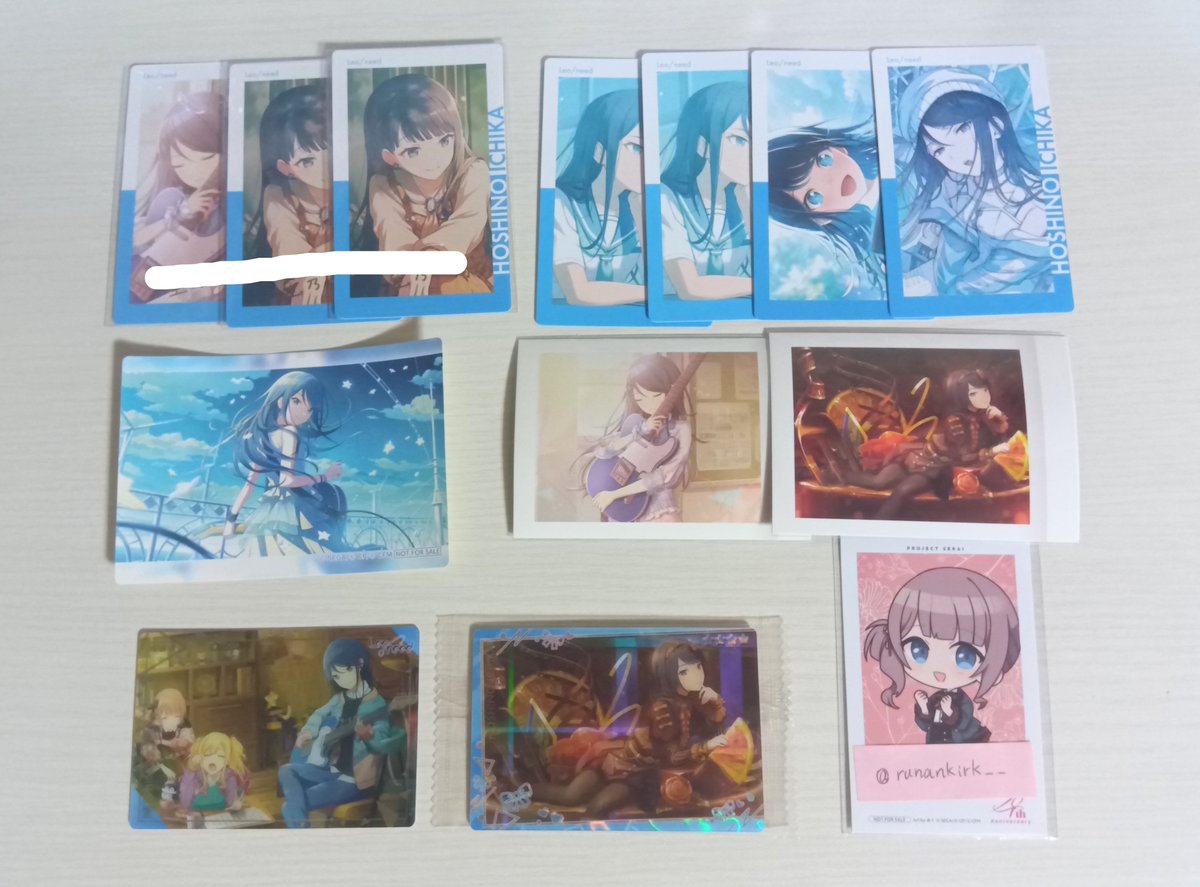 runankirk__'s tweet photo. @Ade_susupe 初めまして、検索よりお声がけ失礼します。
当方、画像のものを所持しております。(リプに続く)白線は箔押し
お求めのものありましたら買い取って頂きたいです。ご検討よろしくお願いします。 https://t.co/1QzzU29bwz