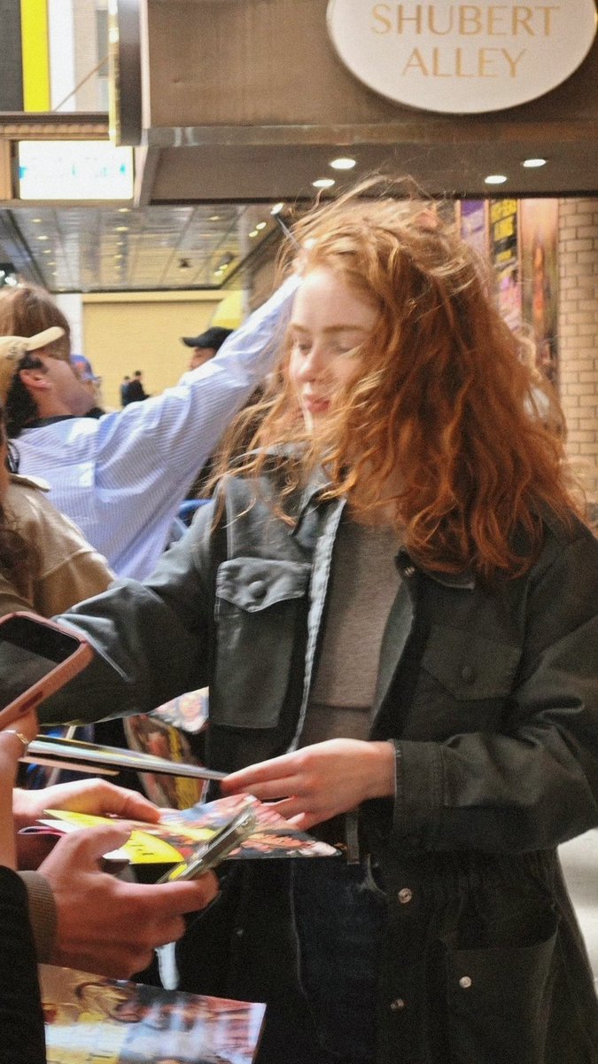 leosadiesink's tweet photo. Redhead supremacy Sadie supremacy https://t.co/sa5NDeMN8Z