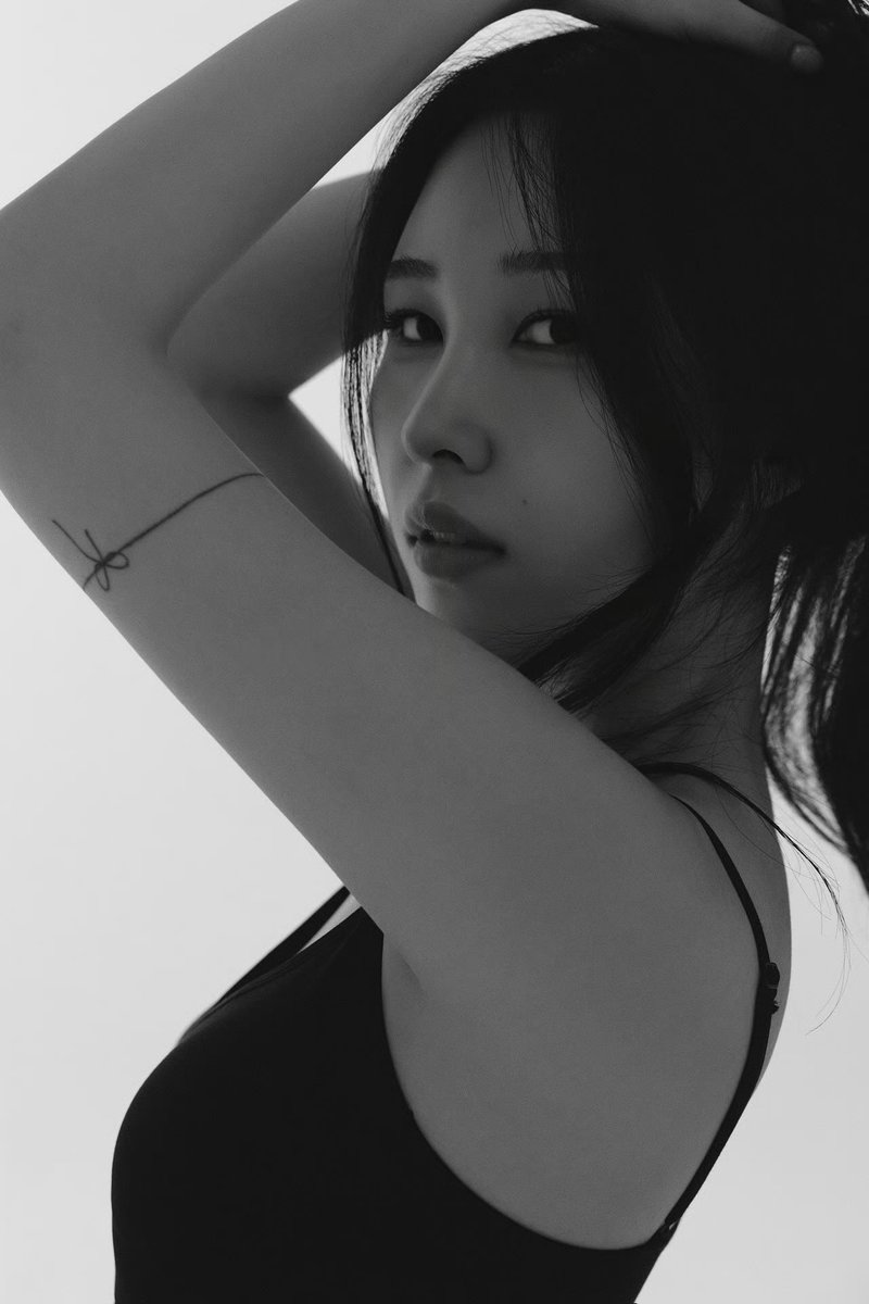 woni396983's tweet photo. 이언니미모미쳤나봐 https://t.co/jrl69kWIFN