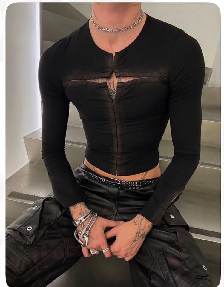 gothicornate_'s tweet photo. now I want to get these for my man https://t.co/xfPFw2ON2o