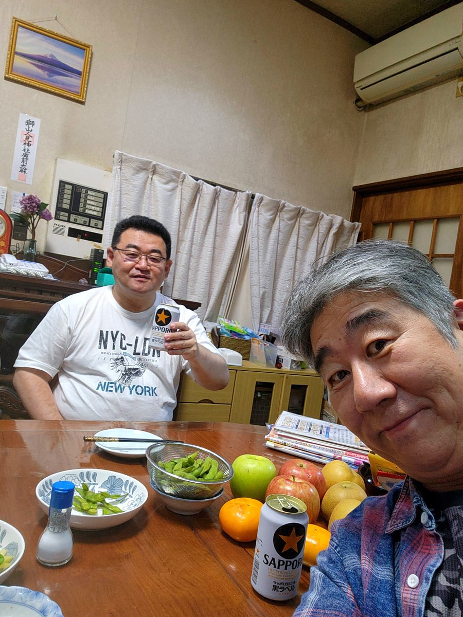 asayan1030's tweet photo. (土)北海道から兄弟の川村君が我が家に泊まりにが来る～って事で車でお迎え
オイラの千葉方面からだと夕方～夜にかけてアクアライン高速激混みなんで！朝から車でひよこ🐤へ浅草橋～羽田は空いている
桶本pや育成会の若い子達と沢山打てました
結果　2-4-1-2  +5.2

明日は妻と3人でESリーグ前田pです https://t.co/kx6wDRFTRa