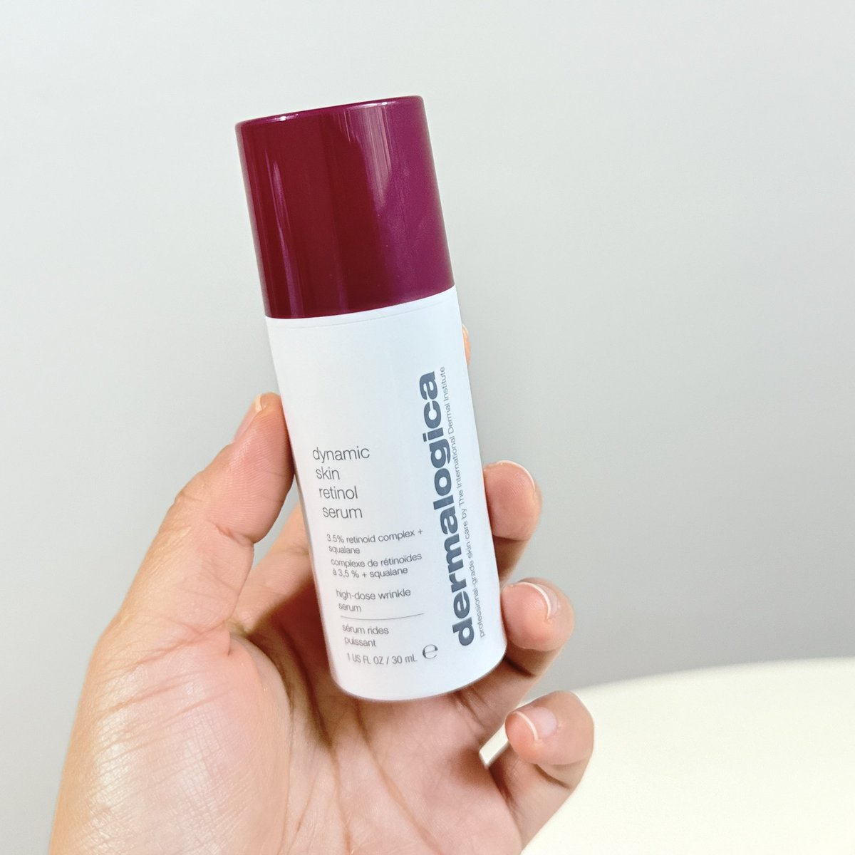 Phanbie's tweet photo. กลาสสกินสุดๆ ราคาแรงหน่อยแต่ผลลัพธ์คุ้มค่ามาก เรตินอลของ Dermalogica Dynamic Skin Retinol Serum เรตินอล 3.5% เนื้อเบามาก ช่วยเรื่องริ้วรอย เค้าใช้มาซักพักแล้ว รู้สึกผิวละเอียด เรียบเนียนขึ้น จับผิวละลื่นๆ กลาสสกินสุดๆ เลิฟฟ https://t.co/tfdLIQJcYD