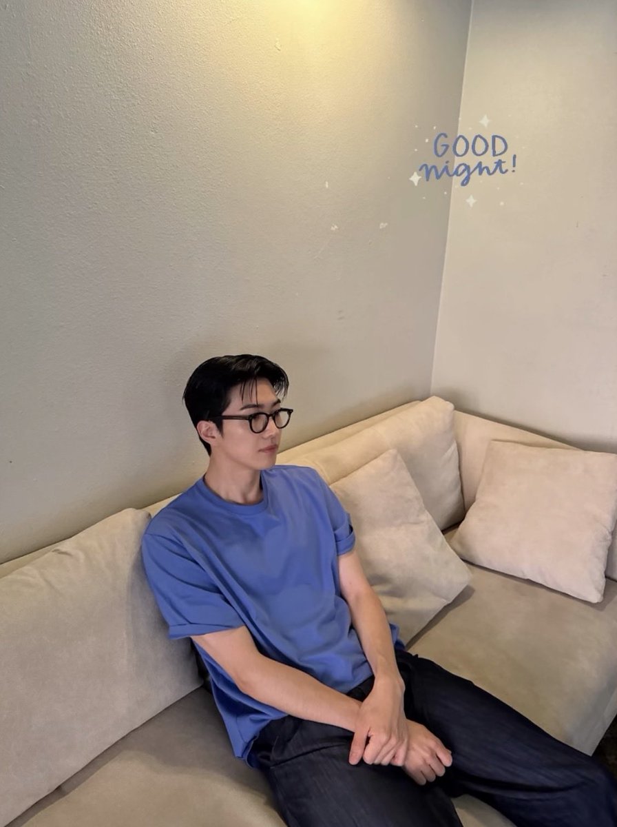 hoonny0523's tweet photo. 굳나잇! https://t.co/2NZiMriR8a